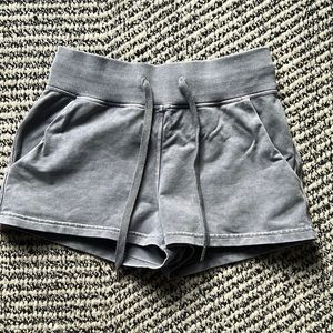 Lululemon Gray shorts size 4